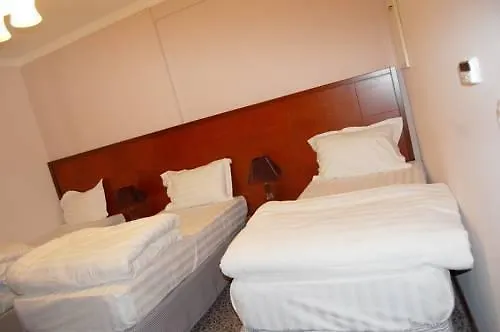 Pride Bases Hotel La Mecque